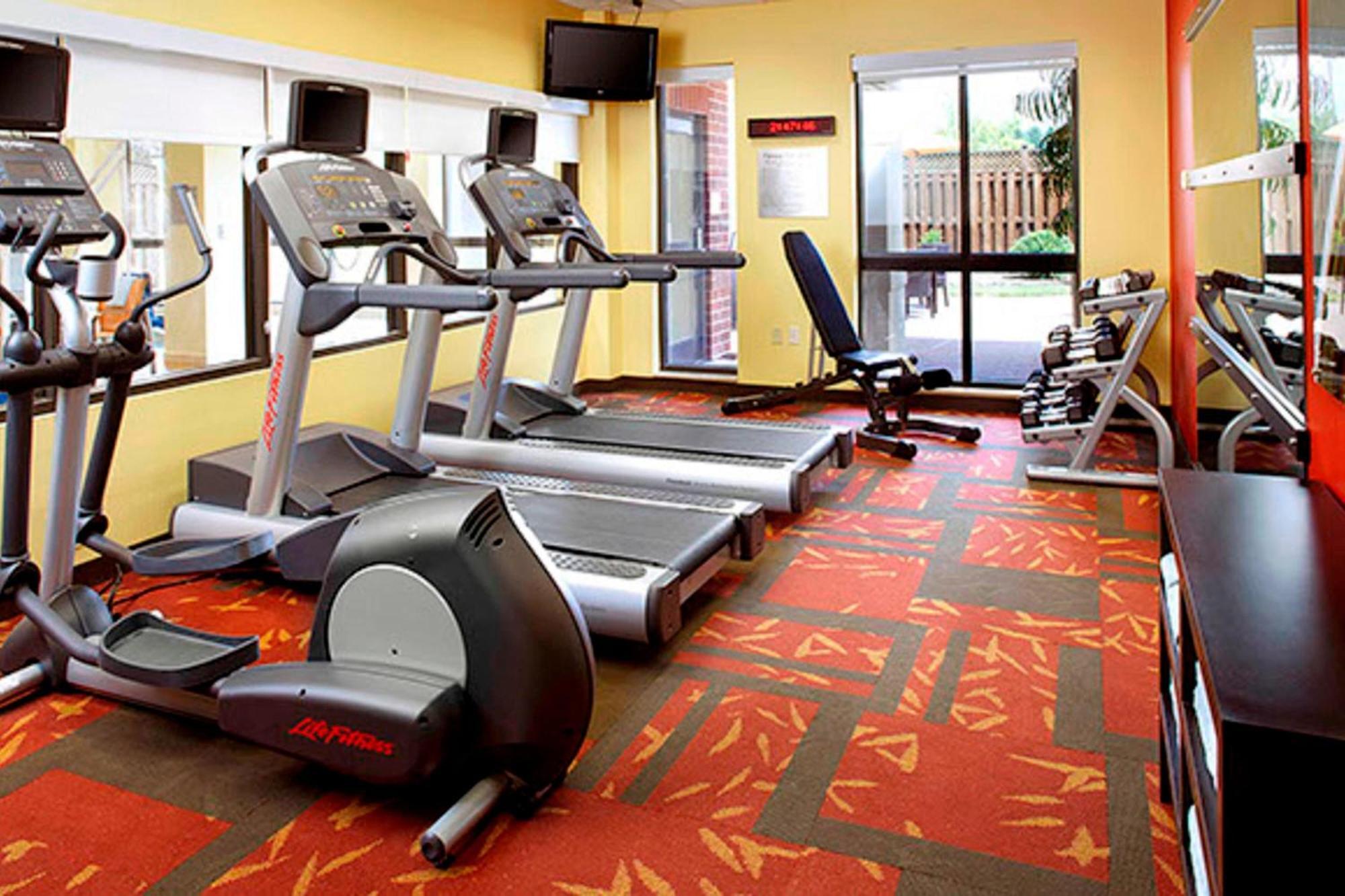 Courtyard By Marriott Akron Stow Zewnętrze zdjęcie
