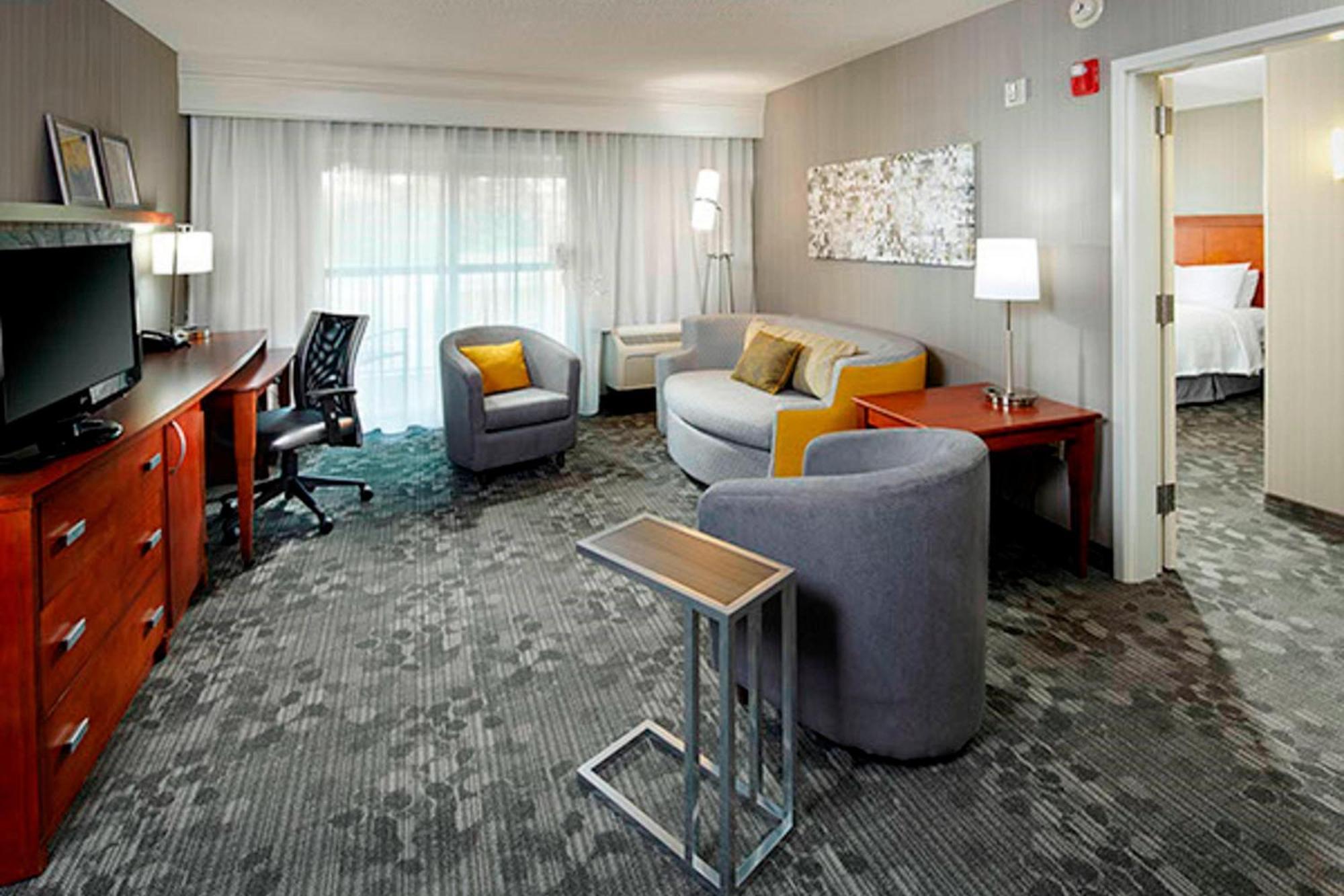 Courtyard By Marriott Akron Stow Zewnętrze zdjęcie